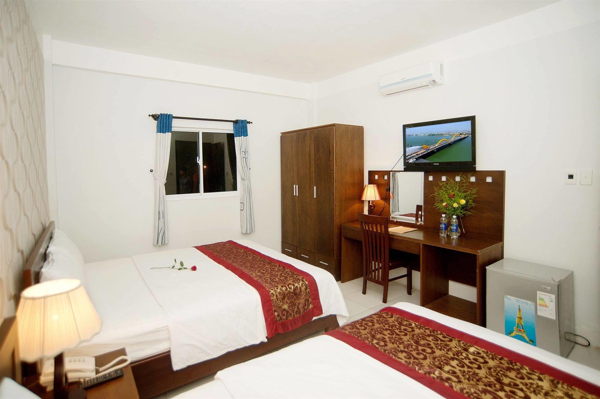 Bin Star Hotel Da Nang Exterior photo